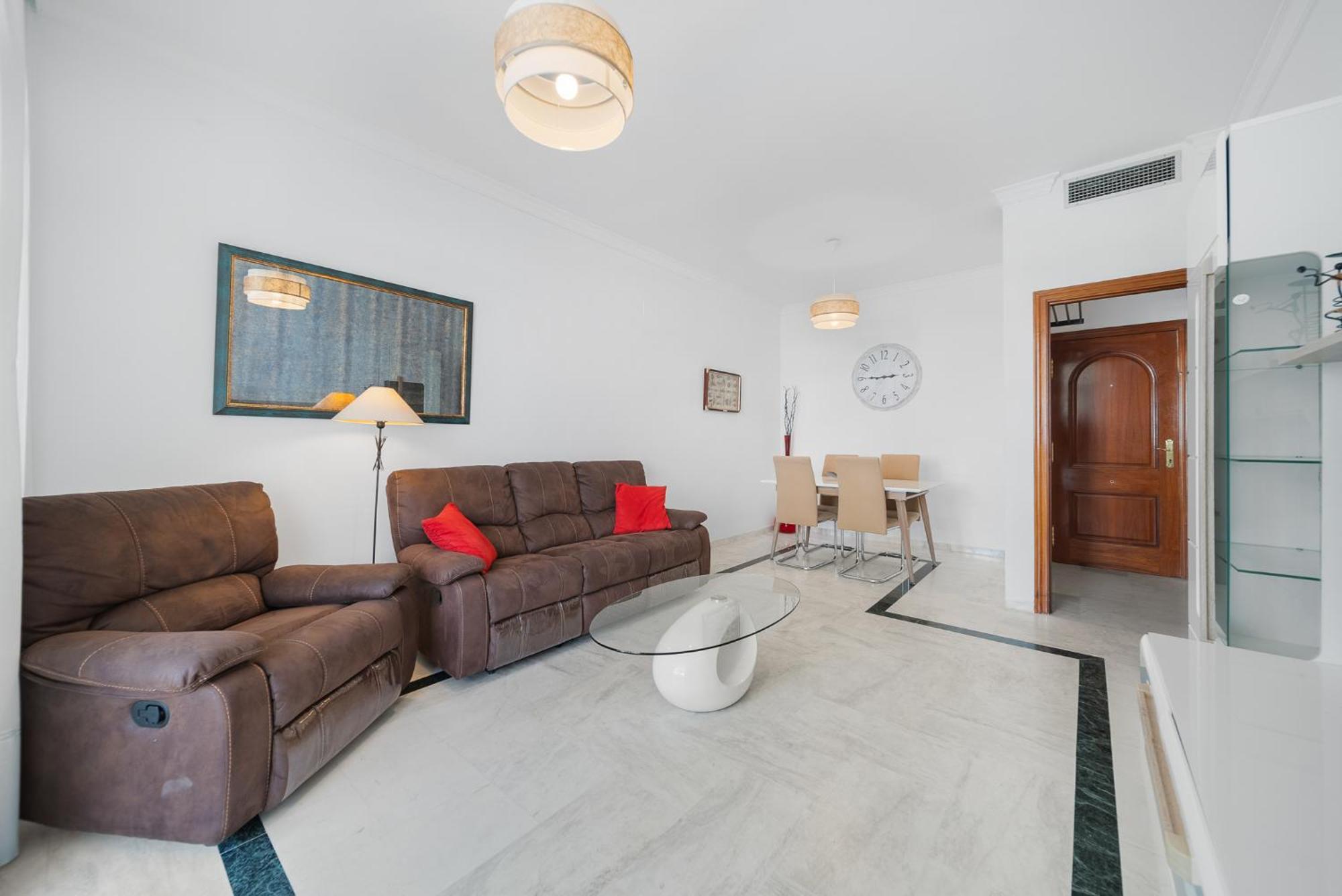 Marbella Real Seaside Apartment Room photo